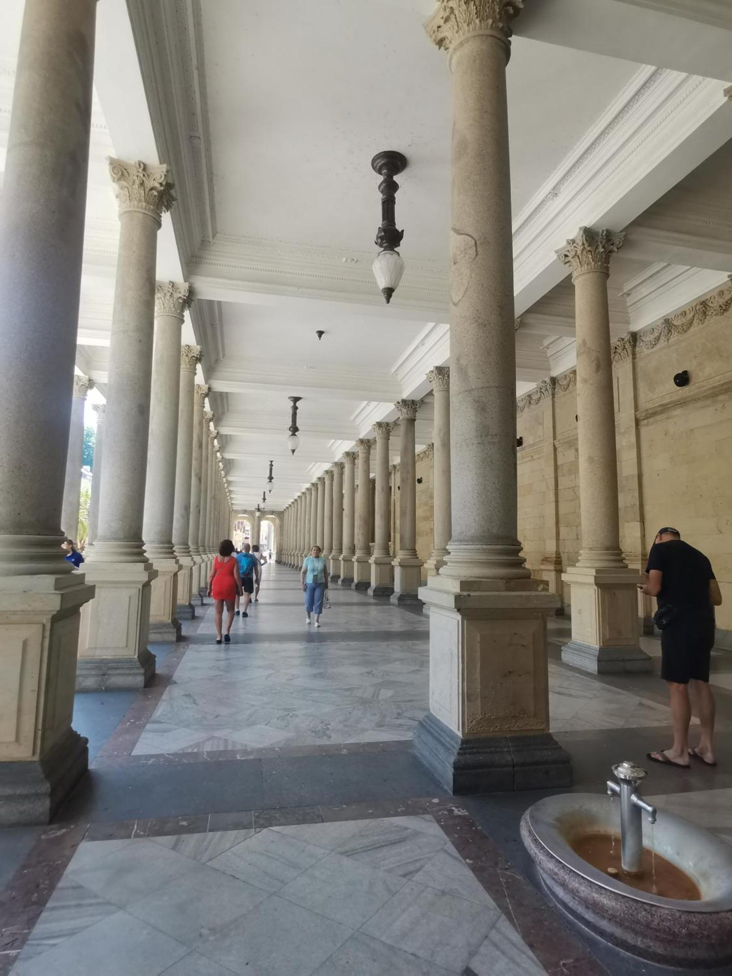 Апартаменты Ubytovani Ester - Utulny Byt V Lazenskem Centru Karlovych Varu Se Zahradkou Карловы Вары Экстерьер фото
